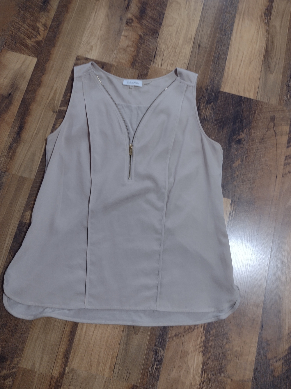 Calvin Klein Sleeveless Zip-Front Shell Top in Light Taupe - Women's Sz Medium